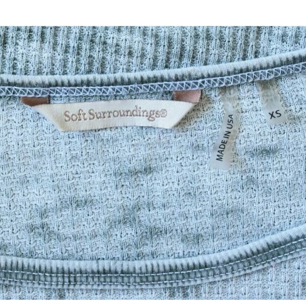 SOFT SURROUNDINGS GRAY BURNOUT BASEBALL LONG SLEEVE TOP - Picture 7 of 8